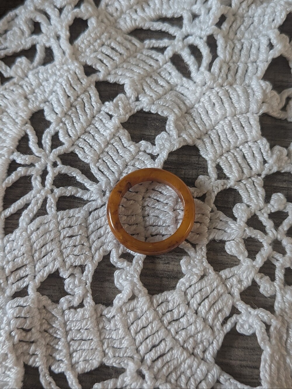 6 1/2 Bakelite Brown Ring